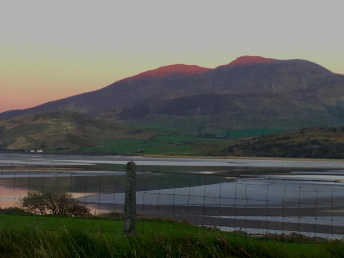 Mount Brandon Hostel Cloghane Esterno foto