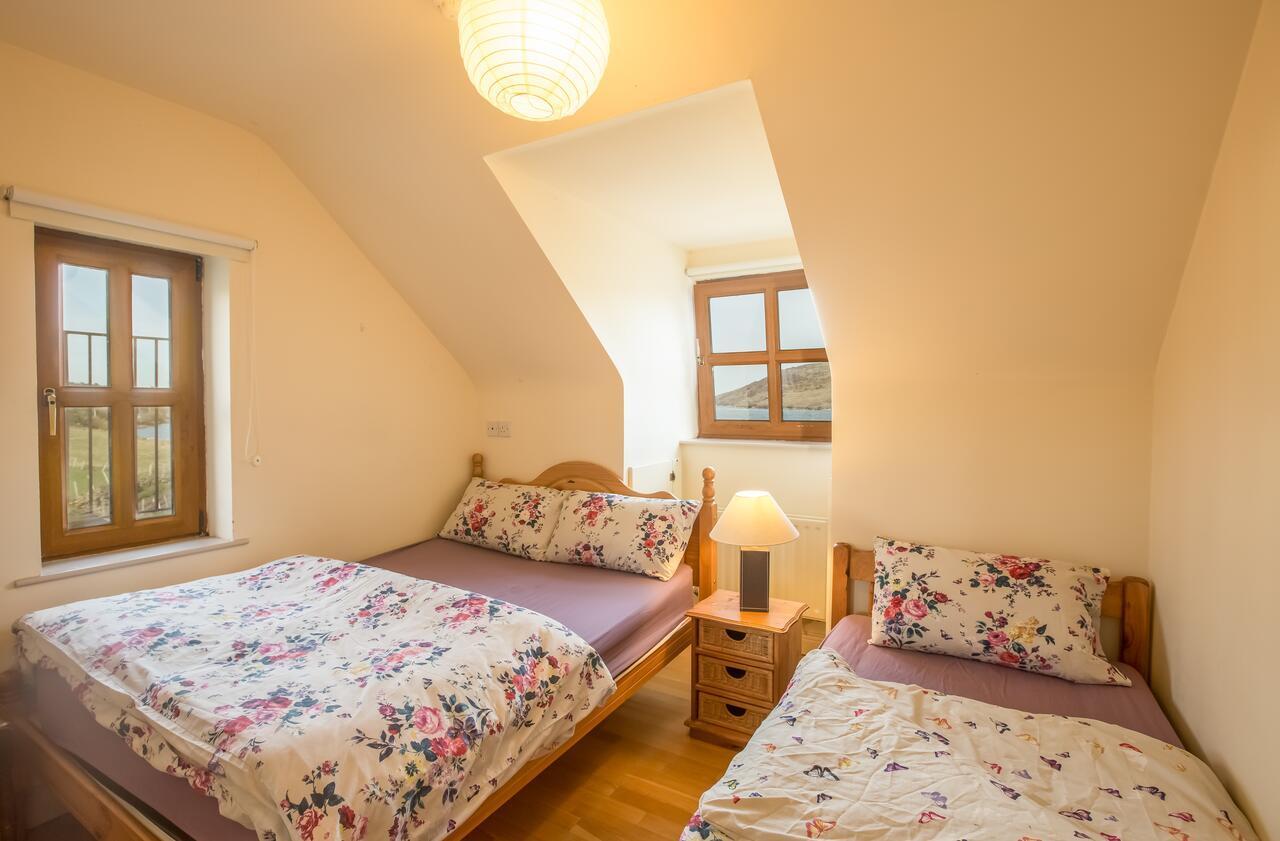 Mount Brandon Hostel Cloghane Esterno foto